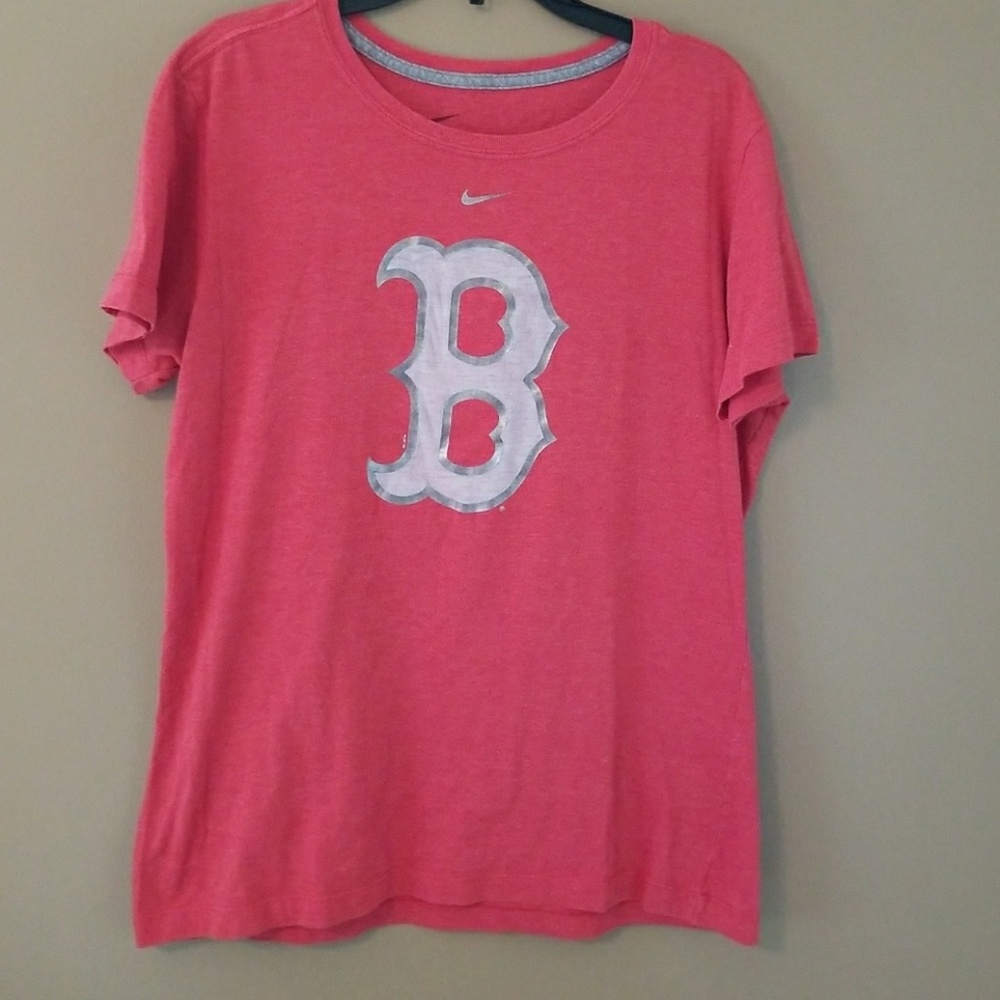 Nike t-shirt